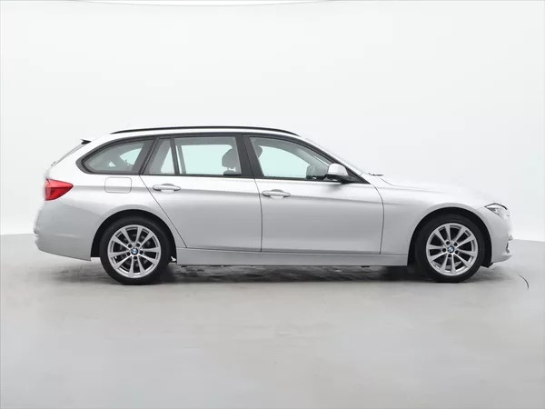 BMW Řada 3 2,0 318da 110kW Advantage