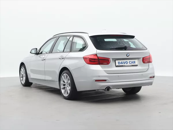 BMW Řada 3 2,0 318da 110kW Advantage - foto 10