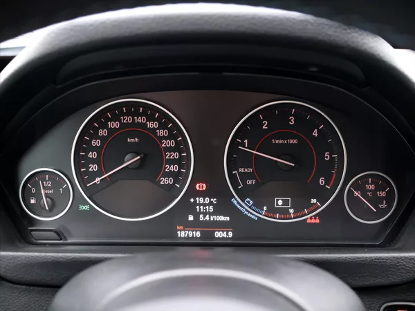 BMW Řada 3 2,0 318d 100kW GT M-Sport - foto 7