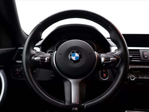 BMW Řada 3 2,0 318d 100kW GT M-Sport - foto 8