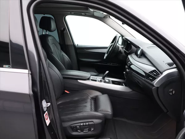 BMW X5 3,0 30d 190kW xDrive CZ - foto 13