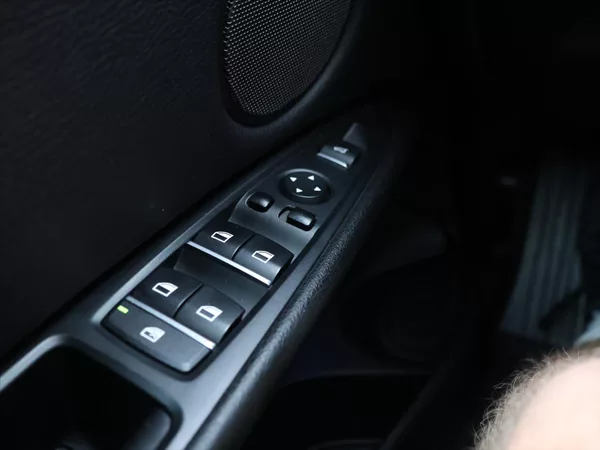 BMW X5 3,0 30d 190kW xDrive CZ - foto 18