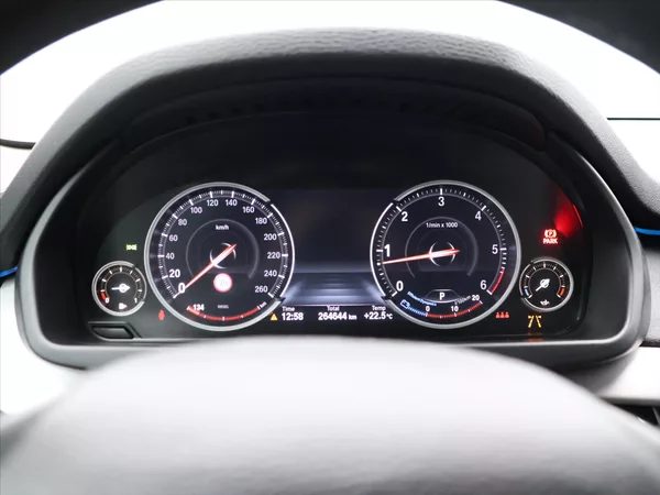 BMW X5 3,0 30d 190kW xDrive CZ - foto 19