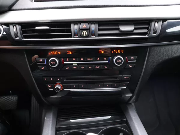 BMW X5 3,0 30d 190kW xDrive CZ - foto 24