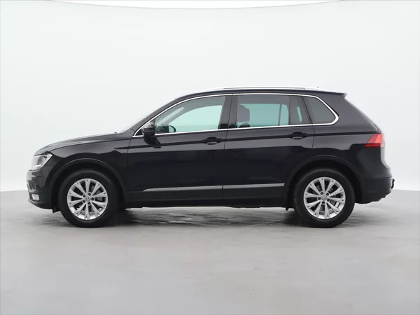 Volkswagen Tiguan 2,0 TDI 110kW DSG Navi Tažné - foto 4