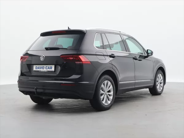 Volkswagen Tiguan 2,0 TDI 110kW DSG Navi Tažné - foto 7