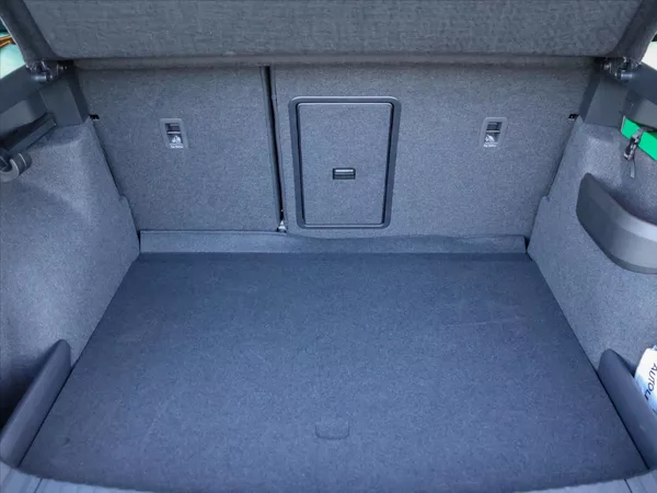 Škoda Karoq 2,0 TDI 4x4 DSG Sportline DPH - foto 10
