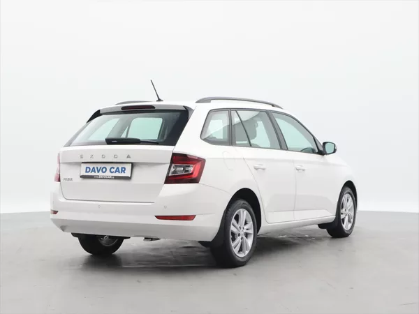 Škoda Fabia 1,0 TSI Style CZ - foto 7