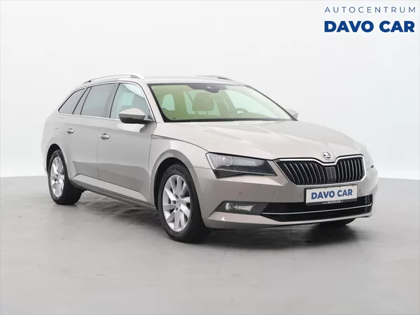 Škoda Superb 2.0 TDI 110kW Style Bi-Xenon