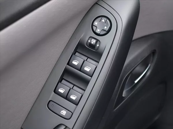 Citroën C4 Picasso 1,6 HDi 73kW Live Aut.klima - foto 15