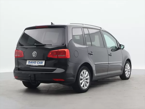 Volkswagen Touran 2,0 TDI 103kW Highline Tažné - foto 7
