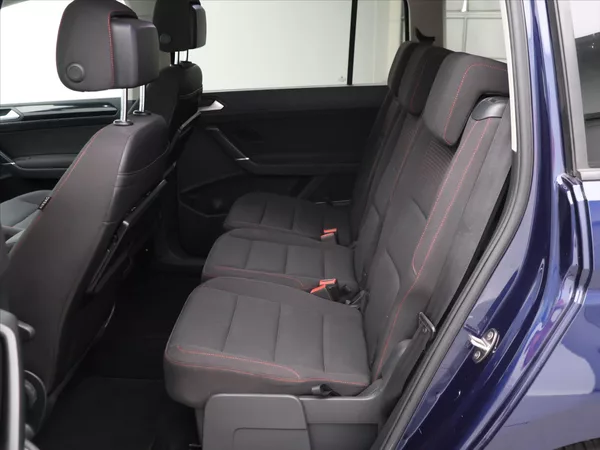Volkswagen Touran 2,0 TDI 110kW DSG Sound 7-Míst - foto 15