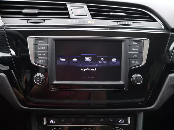 Volkswagen Touran 2,0 TDI 110kW DSG Sound 7-Míst - foto 23