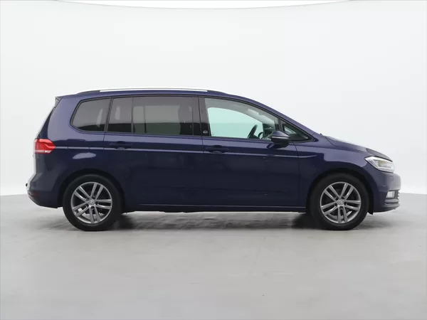Volkswagen Touran 2,0 TDI 110kW DSG Sound 7-Míst - foto 8