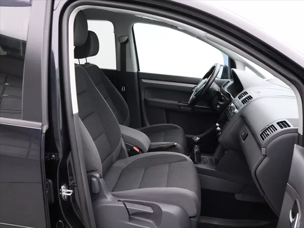 Volkswagen Touran 2,0 TDI 103kW Comfortline - foto 12