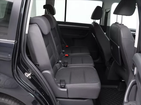 Volkswagen Touran 2,0 TDI 103kW Comfortline - foto 13
