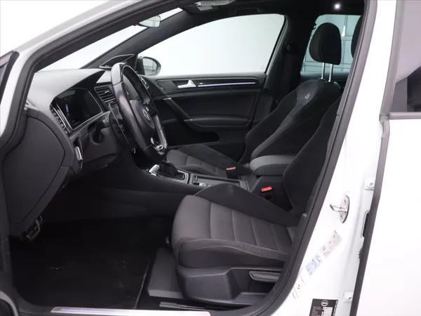 Volkswagen Golf 2,0 TSI 221kW R 4x4 DynAudio - foto 11
