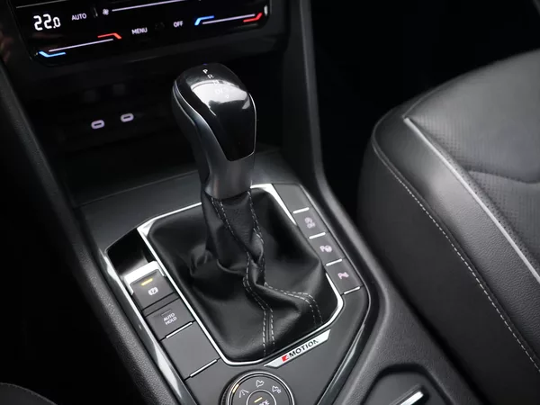 Volkswagen Tiguan Allspace 2,0 TDI R-line 4Motion DSG DPH - foto 22