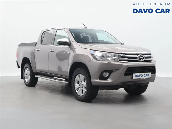 Toyota Hilux 2,4 D-4D 110kW Automat Tažné