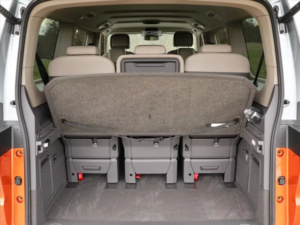 Volkswagen Multivan 2,0 TDI DSG Long Style 7-Míst - foto 10