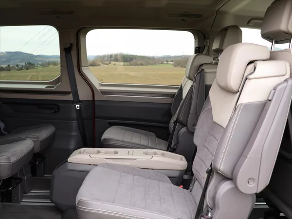 Volkswagen Multivan 2,0 TDI DSG Long Style 7-Míst - foto 15