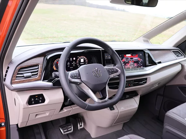 Volkswagen Multivan 2,0 TDI DSG Long Style 7-Míst - foto 38