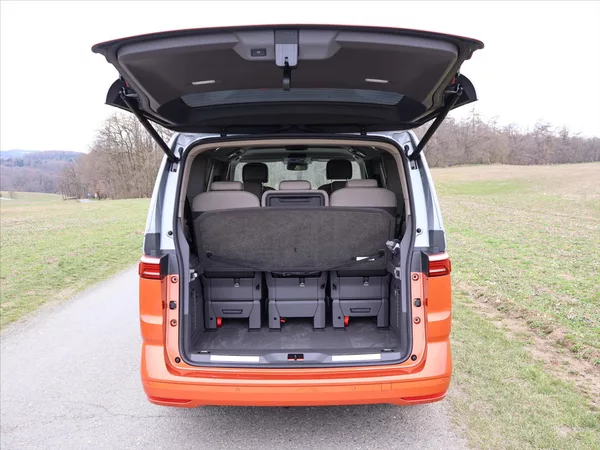 Volkswagen Multivan 2,0 TDI DSG Long Style 7-Míst - foto 9