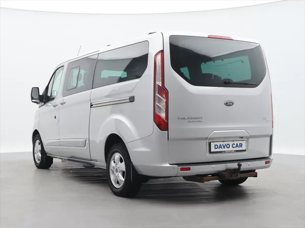 Ford Tourneo Custom 2,2 TDCI 114kW TITANIUM CZ 8Mí - foto 5
