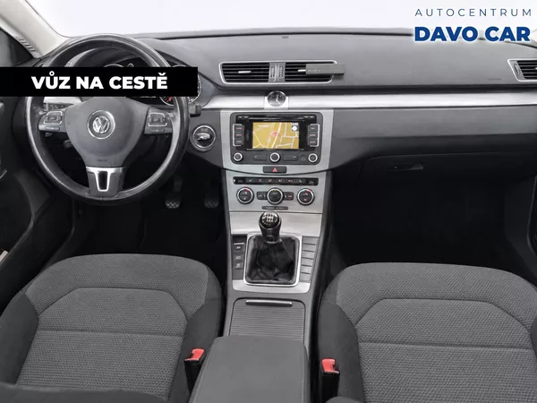 Volkswagen Passat 1,4 TSI Comfortline navi sr.kn - foto 2
