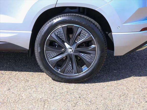 Škoda Karoq 2,0 TDI Sportline 4x4 DSG - foto 5
