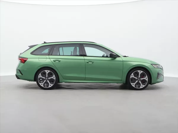 Škoda Octavia 2,0 TSI DSG RS DPH 1.maj CZ - foto 8