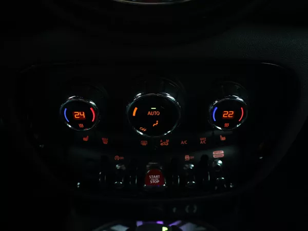 Mini Clubman 2,0 JCW ALL4 170kW H&K Aut - foto 19