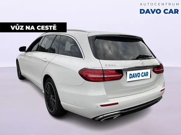 Mercedes-Benz Třídy E 2,0 200 135kW 4Matic Avantgard - foto 2