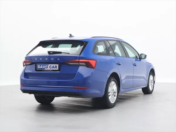 Škoda Octavia 2,0 TDI 85kW Ambition CZ DPH - foto 7