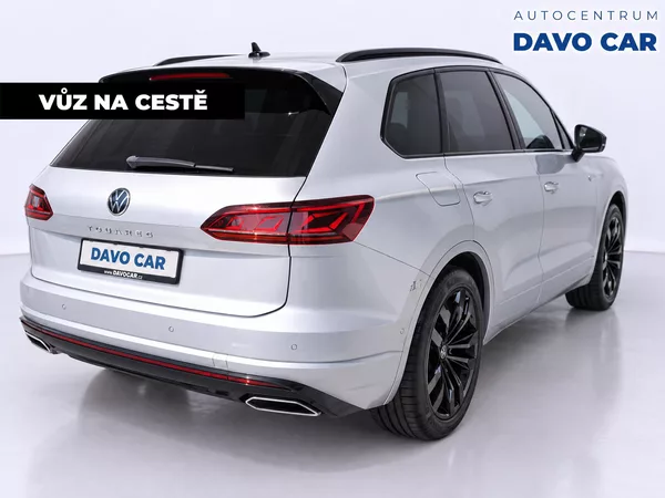 Volkswagen Touareg 3,0 TDI 210kW R-line pano 360 - foto 3
