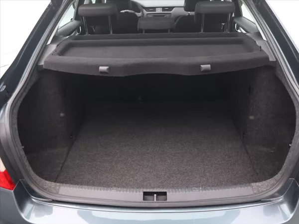 Škoda Octavia 1,6 TDI 77 kW Active CZ - foto 11
