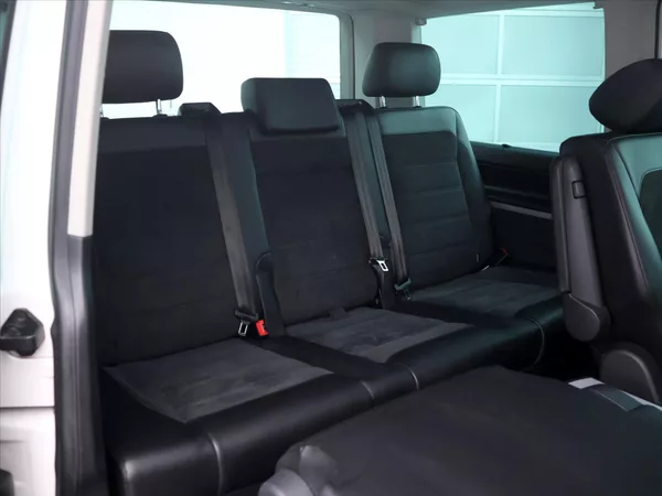Volkswagen Multivan 2,0 TDI 150kW Highline DSG 4x4 - foto 14