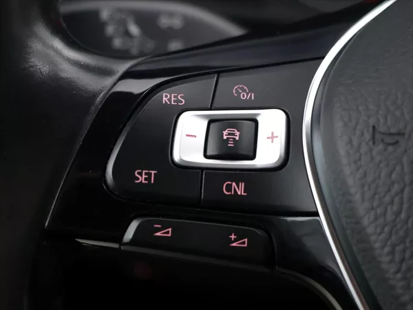 Volkswagen Multivan 2,0 TDI 150kW Highline DSG 4x4 - foto 22