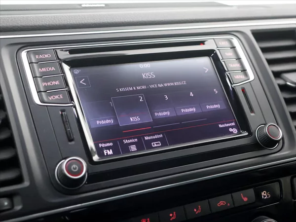 Volkswagen Multivan 2,0 TDI 150kW Highline DSG 4x4 - foto 25