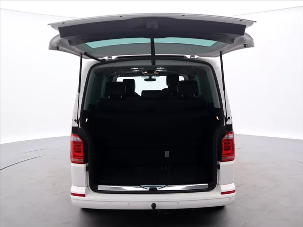 Volkswagen Multivan 2,0 TDI 150kW Highline DSG 4x4 - foto 9