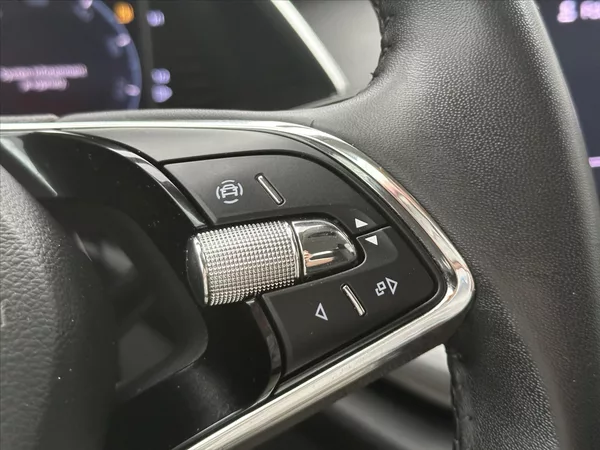 Škoda Octavia 2,0 TDI 85kW Ambition CZ DPH - foto 21