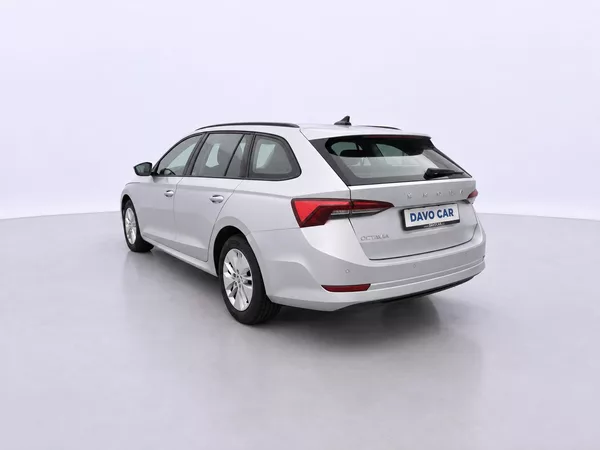 Škoda Octavia 2,0 TDI 85kW Ambition CZ DPH - foto 5