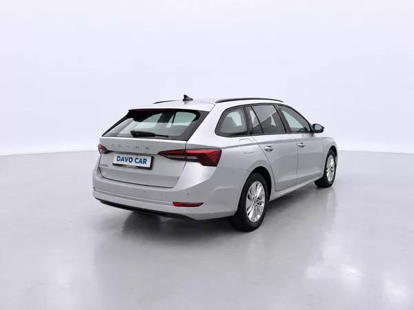 Škoda Octavia 2,0 TDI 85kW Ambition CZ DPH - foto 7