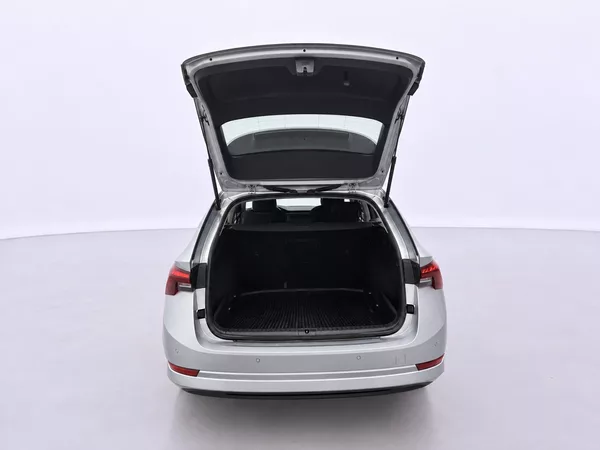 Škoda Octavia 2,0 TDI 85kW Ambition CZ DPH - foto 9