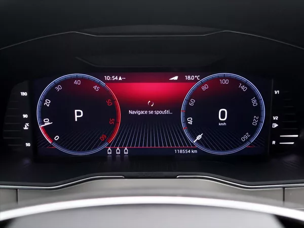 Škoda Superb 2,0 TDI 110kW Style DSG LED CZ - foto 18