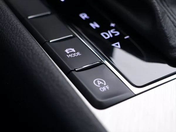 Škoda Superb 2,0 TDI 110kW Style DSG LED CZ - foto 28