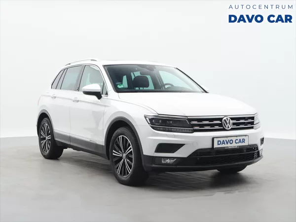 Volkswagen Tiguan 1,4 TSI Sound edice matrix pan