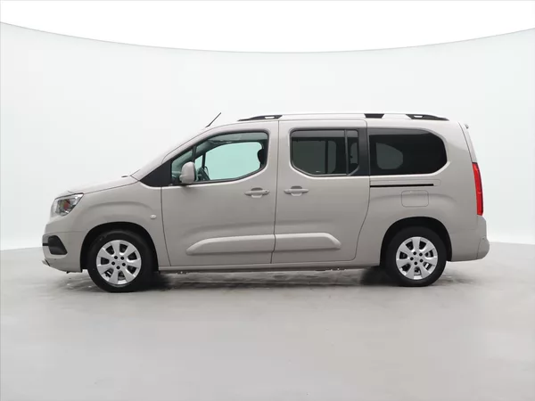 Opel Combo 1,2 Turbo 96 kW S/S AT8 Enjoy - foto 4