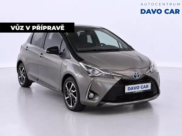 Toyota Yaris 1,5 e-CVT 54kW Selection CZ DP - foto 4