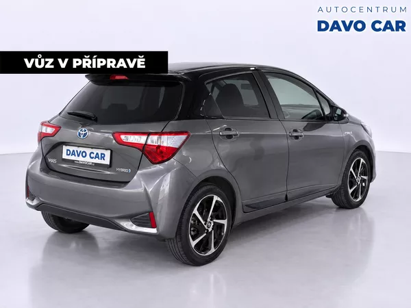 Toyota Yaris 1,5 e-CVT 54kW Selection CZ DP - foto 5